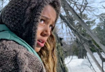 Una super battaglia di palle di neve nel nuovo spot di Apple