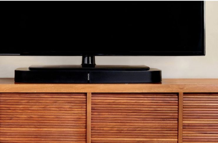 Sonos Playbase, la soundbar per il resto di noi: sconto da 200€