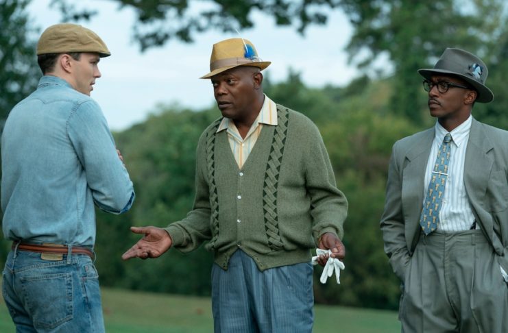 Gli attori e tutto il team di The Banker schierati in difesa del film di Apple TV+