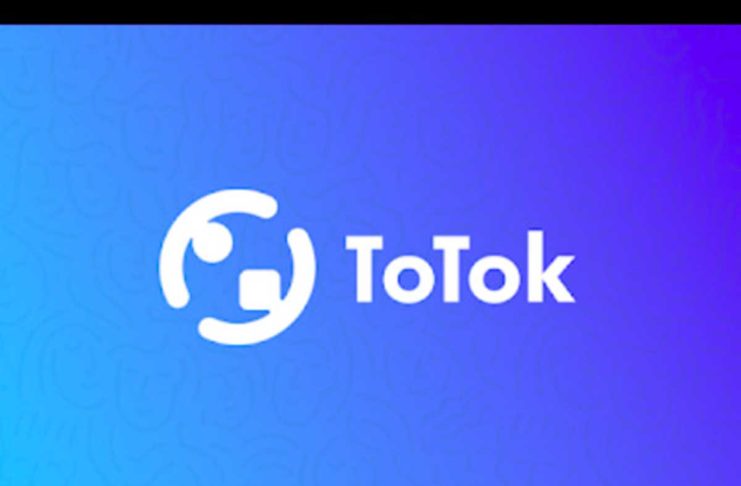 L’app “ToTok” eliminata da Play Store e App Store: era un’app spia