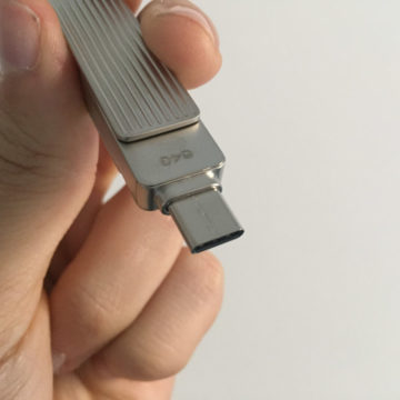 Recensione Xiaomi Jessis, la chiavetta USB-A e USB-C tutta in metallo