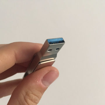 Recensione Xiaomi Jessis, la chiavetta USB-A e USB-C tutta in metallo