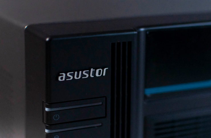 Recensione Asustor Lockerstor, il NAS Enterprise che siede al tavolo dei Pro