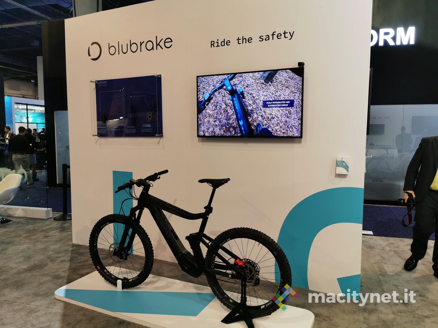 Blubrake, al CES 2020 “Sesto Senso”, rivoluzionario sistema di frenata assistita per bici Blubrake, al CES 2020 “Sesto Senso”, rivoluzionario sistema di frenata assistita per bici