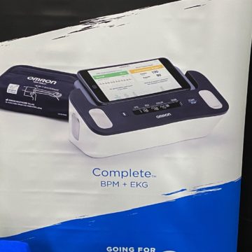 Omron HeartGuide è il primo misuratore di pressione indossabile clinicamente validato