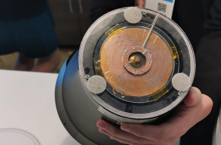 Induzione e alimentazione wireless oggi sposi in cucina con KI: la demo al CES 2020