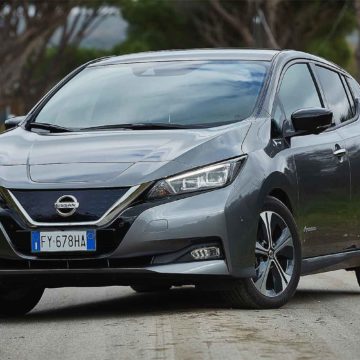 Nuova Nissan LEAF 62 kWh con maggiore autonomia e connettività