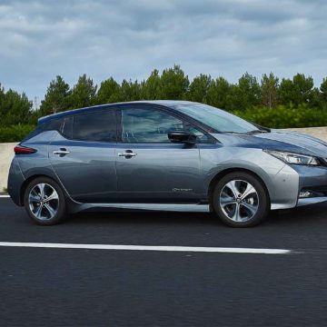 Nuova Nissan LEAF 62 kWh con maggiore autonomia e connettività