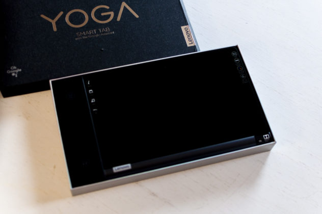 Recensione Lenovo Yoga Smart Tab, il tablet inaspettato per la casa