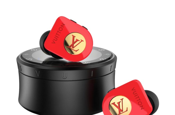 AirPods Pro levati, arrivano gli auricolari true wireless di Louis Vuitton