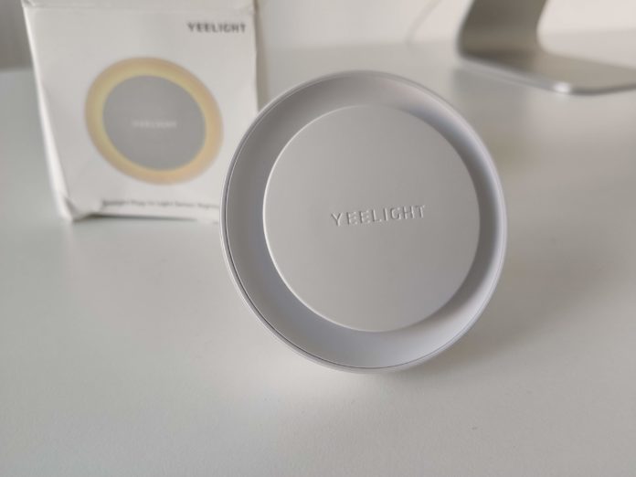 In prova la luce notturna Yeelight, pochi spiccioli per un punto luce in casa