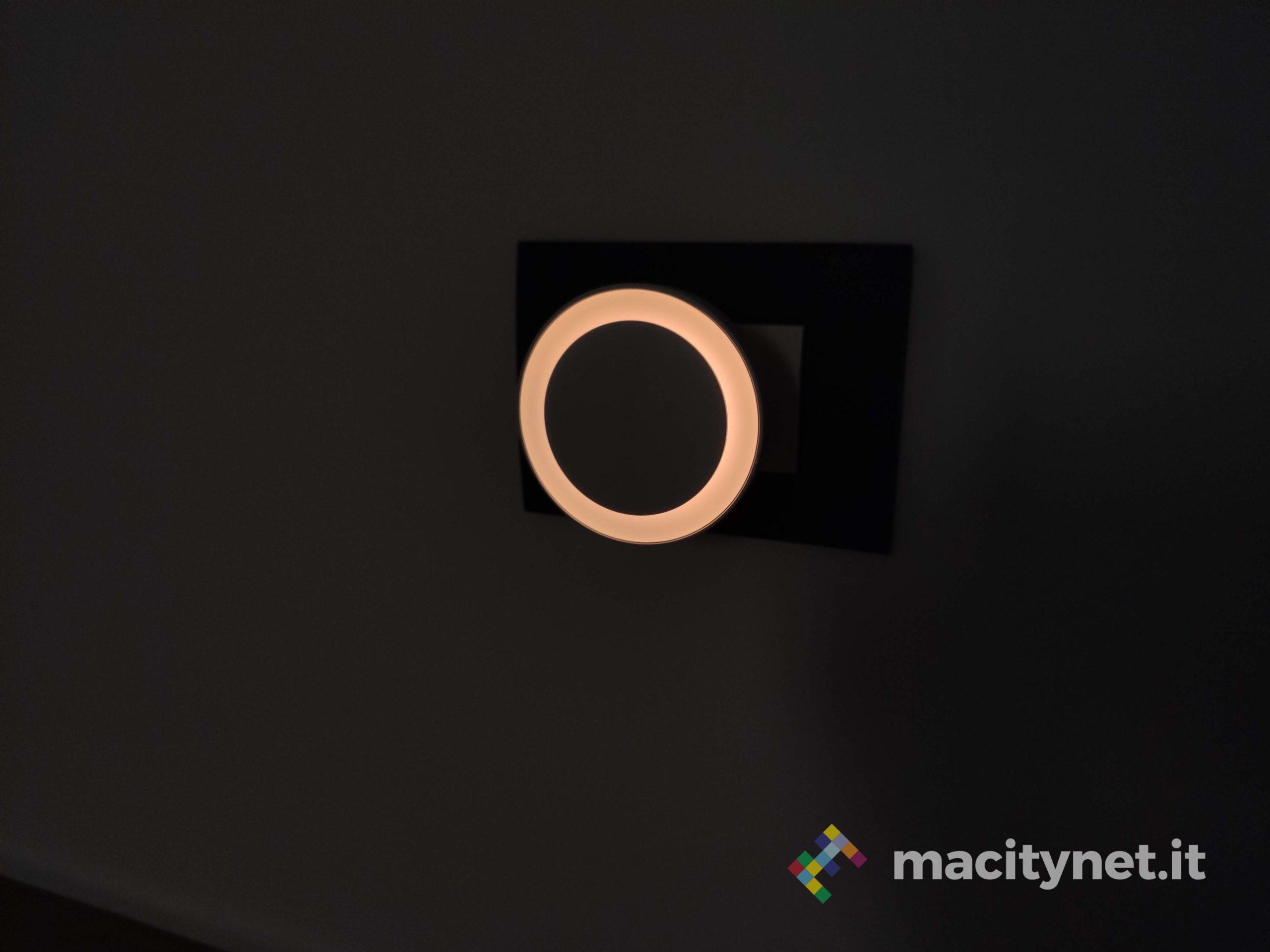 In prova la luce notturna Yeelight, pochi spiccioli per un punto luce in casa