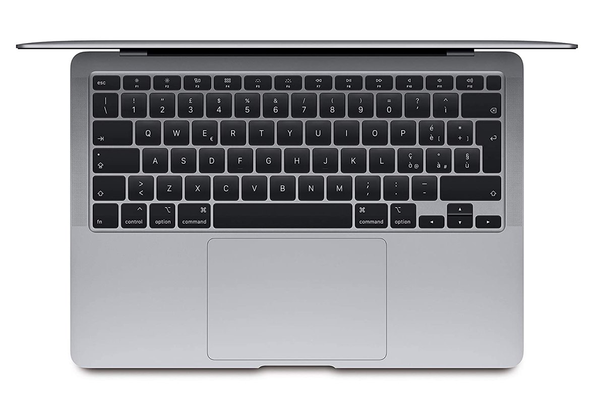 MacBook Air 128 e 256 GB in sconto su Amazon: risparmio di 200 €