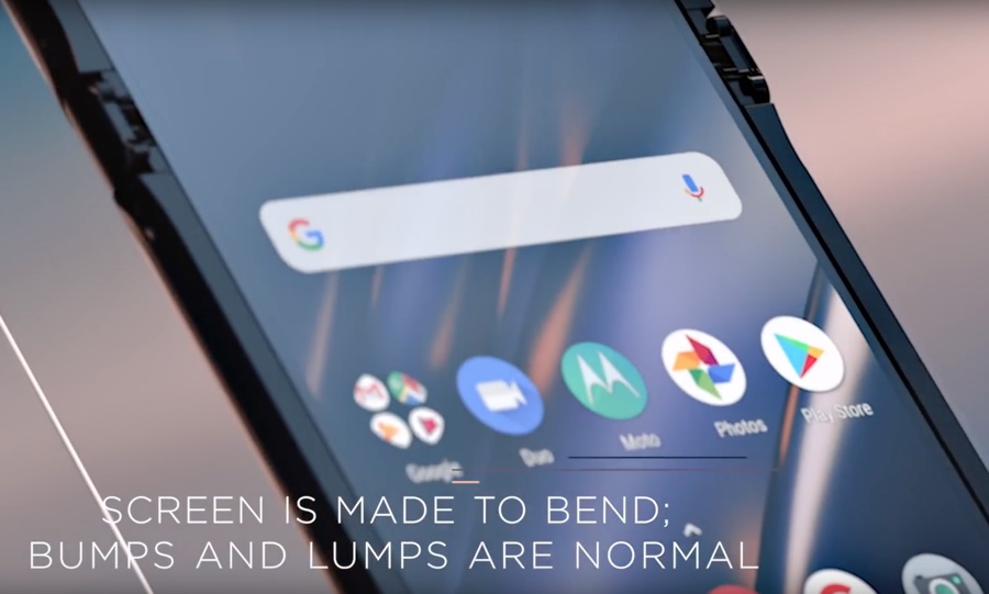 I pieghevoli sono delicati, un video spiega come prendersi cura di Motorola RAZR