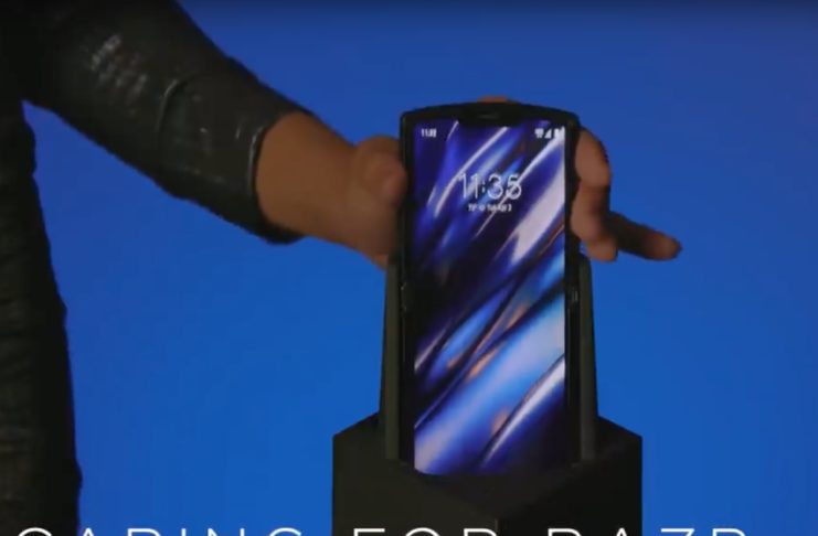 I pieghevoli sono delicati, un video spiega come prendersi cura di Motorola RAZR