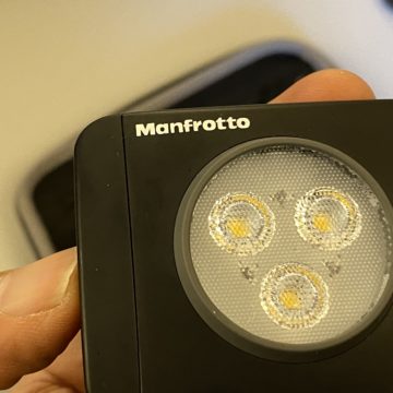 Recensione Manfrotto TwistGrip Deluxe Kit, l’accessorio per video ergonomici