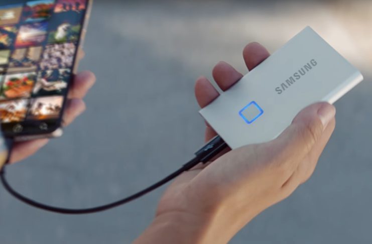 SSD esterni, Samsung ha presentato il Portable SSD T7 Touch