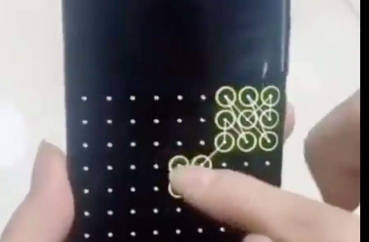 Ecco il modo più originale di sbloccare lo smartphone