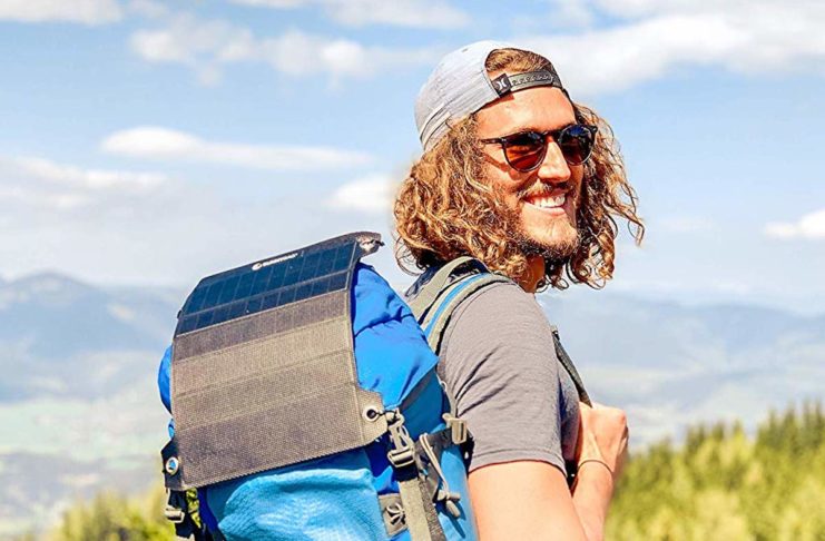 Carica solare indipendente con Sunnybag  Leaf Pro e zaino Ionic al  CES 2020