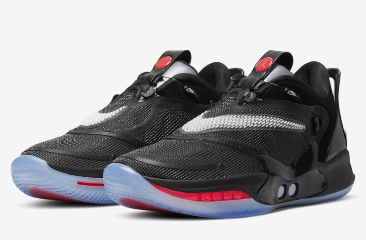 Nike, in vendita per 353 euro le Adapt BB che si allacciano da sole