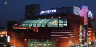 Riaprono gli Apple Store in Cina, ma con orario ridotto