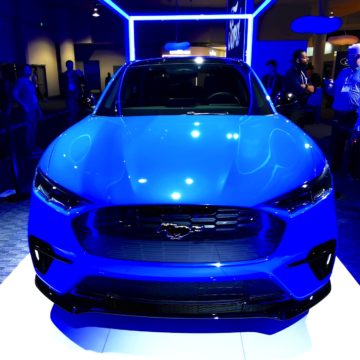 Annunciati i prezzi della Ford Mustang Mach-E
