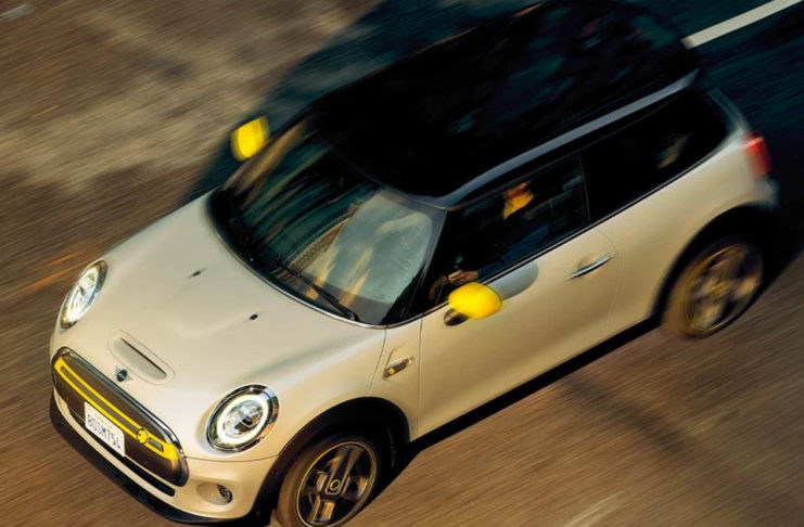 La nuova MINI Full Electric presentata a Rimini