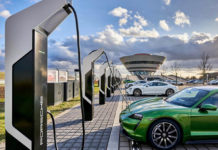 Porsche ha aperto la più grande infrastruttura d’Europa dedicata alle ricariche dei veicoli