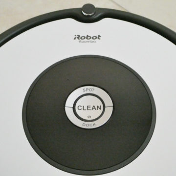 Ecovacs Deebot 605 contro iRobot Roomba 605, il confronto di Macitynet