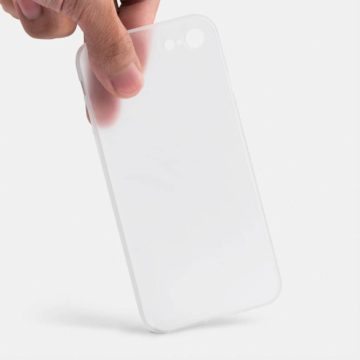 Un produttore ha  già messo in vendita la custodia per “Phone SE 2”