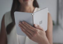 Surface Duo, lo smartphone tablet di Microsft appare in un nuovo video