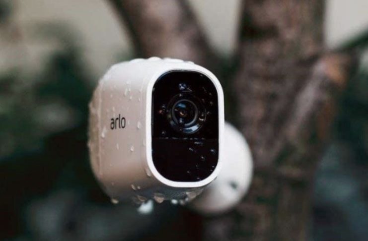 Sconti di primavera su Kit Arlo Pro 2 e accessori: fino al 40%