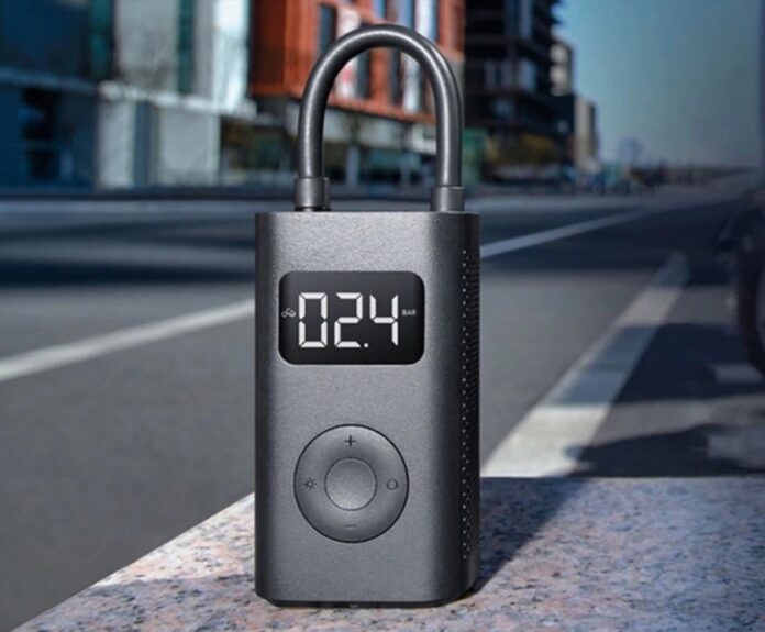 Mini compressore elettrico per biciclette Xiaomi Mijia in sconto a soli 36 Euro