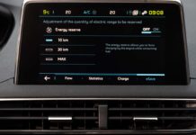 Peugeout SUV 3008 e 508 plug-in Hybrid con e-save per percorsi urbani solo elettrici Peugeout SUV 3008 e 508 plug-in Hybrid con funzione e-save