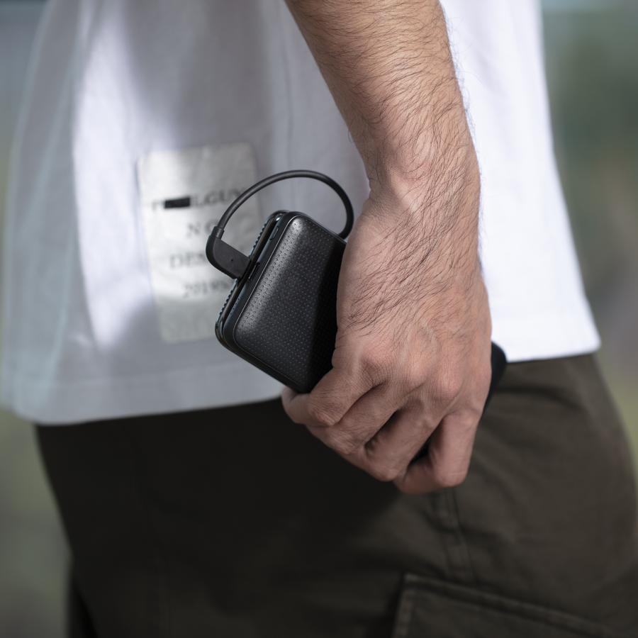 Hyper Juice è la prima batteria con Lightning e USB-C da 18W