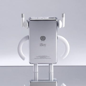 iBoy è il giocattolo che fa innamorare gli appassionati di iPod