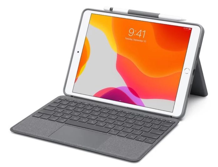 Logitech Combo Touch è la cover con tastiera e trackpad per iPad 10,2