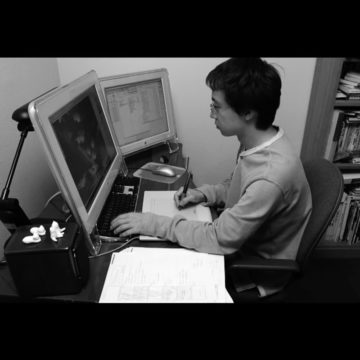 Un video di Apple “Behind the Mac” è dedicato al regista anime Makoto Shinkai