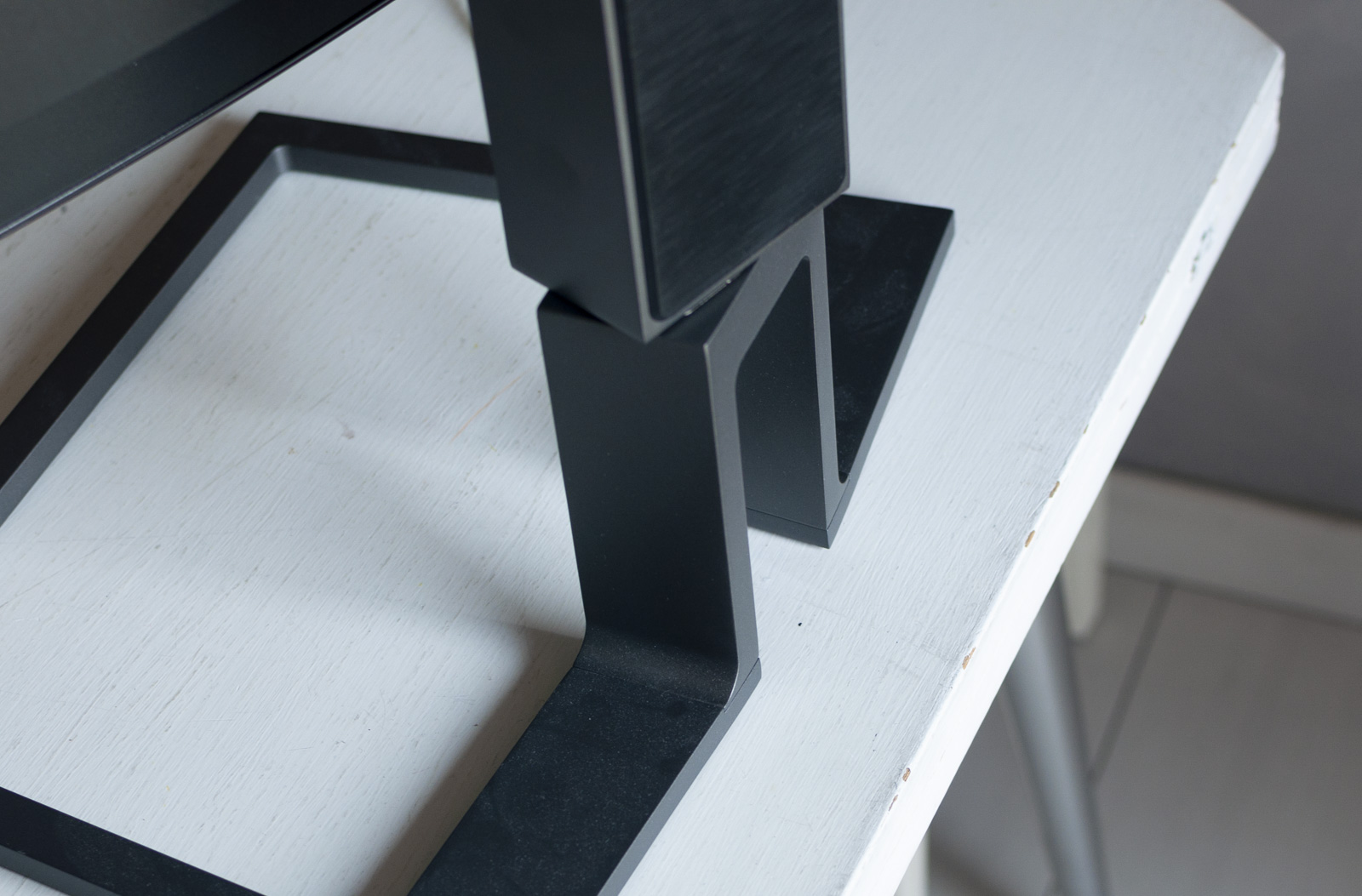 Recensione Philips PHL 439P9H, una esagerazione a cui ci si abitua molto presto Recensione Philips PHL 439P9H, una esagerazione a cui ci si abitua molto presto