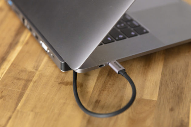 Sitecom USB-C Multiport Pro Dock, il dock elegante e utile per MacBook Pro