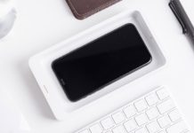 Caricatore wireless Xiaomi youpin: carica, disinfetta e sterilizza lo smartphone Caricatore wireless Xiaomi youpin: carica, disinfetta e sterilizza lo smartphone