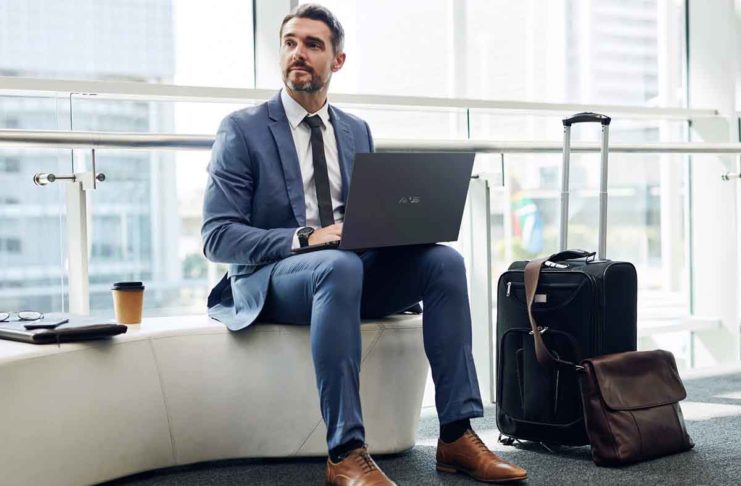 Asus, anche in Italia il notebook professionale ExpertBook B9