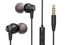 Auricolari in-ear con spina jack audio da 3.5 mm a soli 11,19 euro Auricolari in-ear con spina jack audio da 3.5 mm a soli 11,19 euro