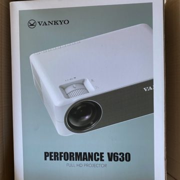 Recensione proiettore economico full HD Vankyo V630