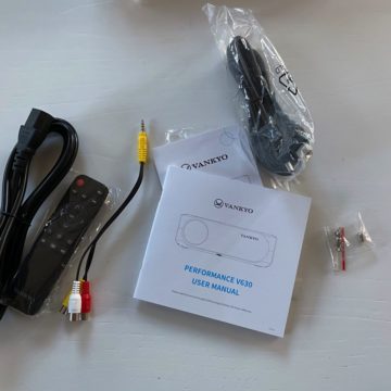 Recensione proiettore economico full HD Vankyo V630