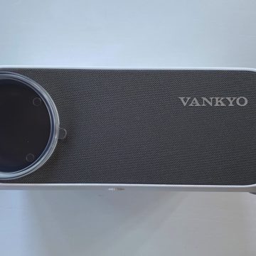 Recensione proiettore economico full HD Vankyo V630