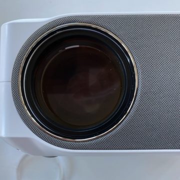 Recensione proiettore economico full HD Vankyo V630