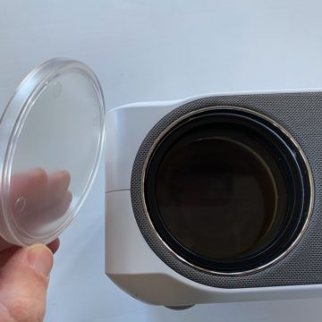 Recensione proiettore economico full HD Vankyo V630