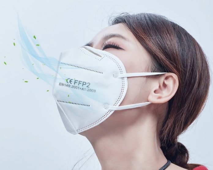 Mascherina FFP2 a 2 euro l’una, saturimetro a 22 euro: ecco el offerte TomTop