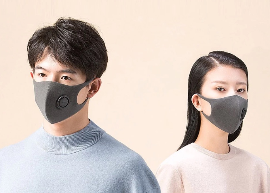 Mascherina Xiaomi con filtro in offerta a 9,74 euro, stesso prezzo per 100 tamponi di ricambio